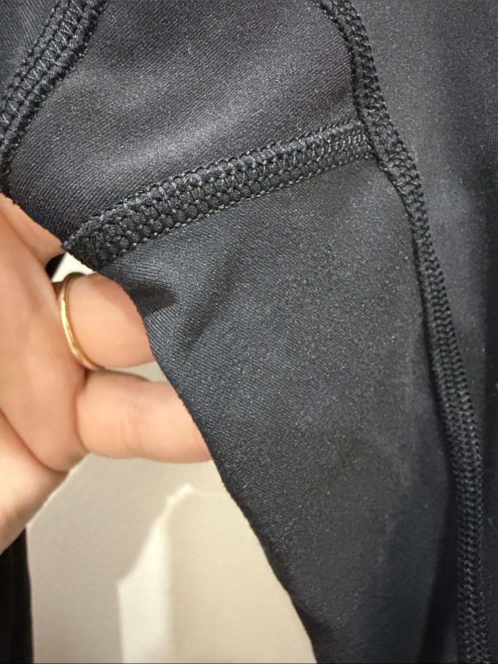 lululemon athletica Wunder Train 25” with Pockets Black High-Rise Leggings - Picture 6 of 14